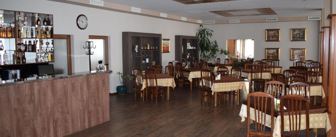 Балнеохотел Роза Strelcha Extérieur photo