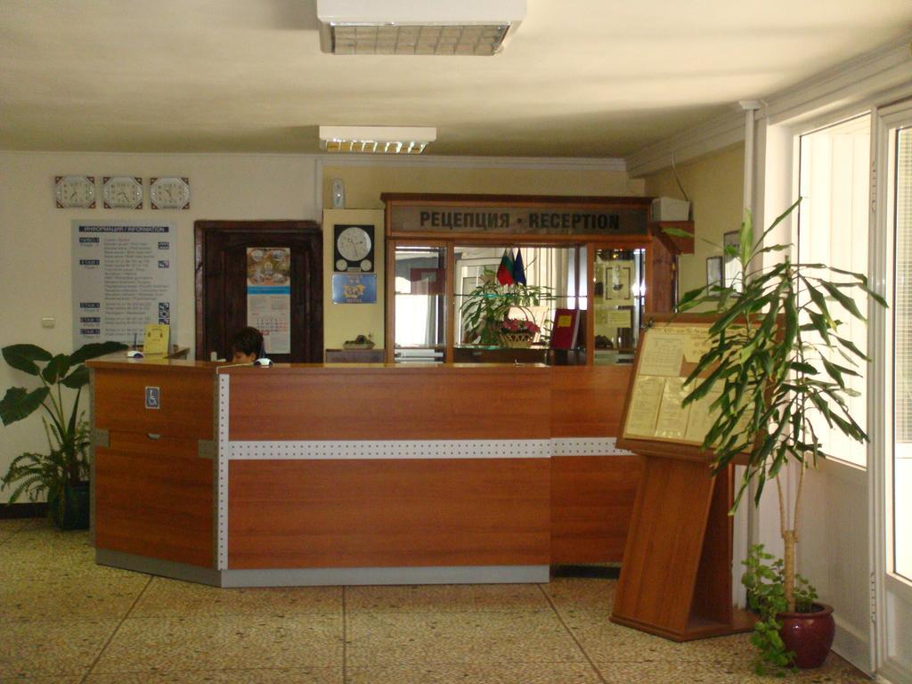 Балнеохотел Роза Strelcha Extérieur photo